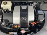 Photo 22 - Lexus RX