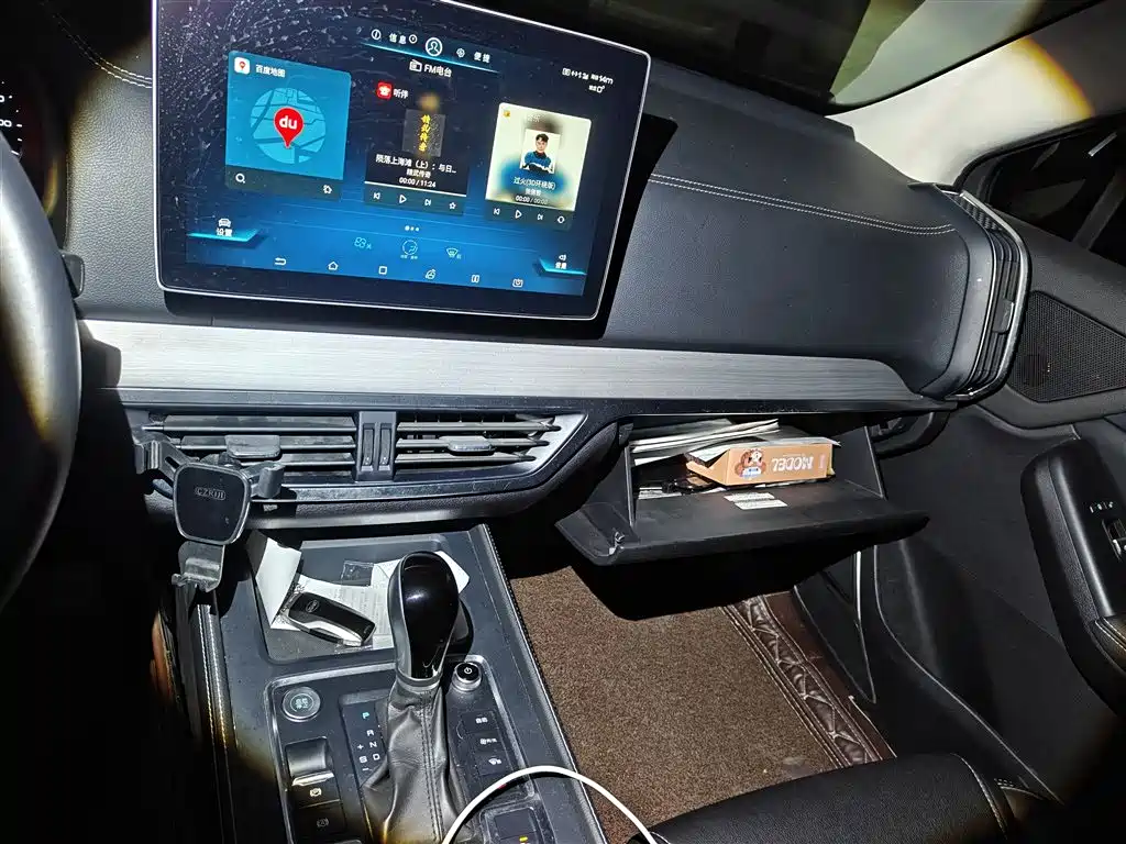 BYD Tang 2018 2.0T Automatic Smart Connection Delight Edition 7-Seater China V фото 9