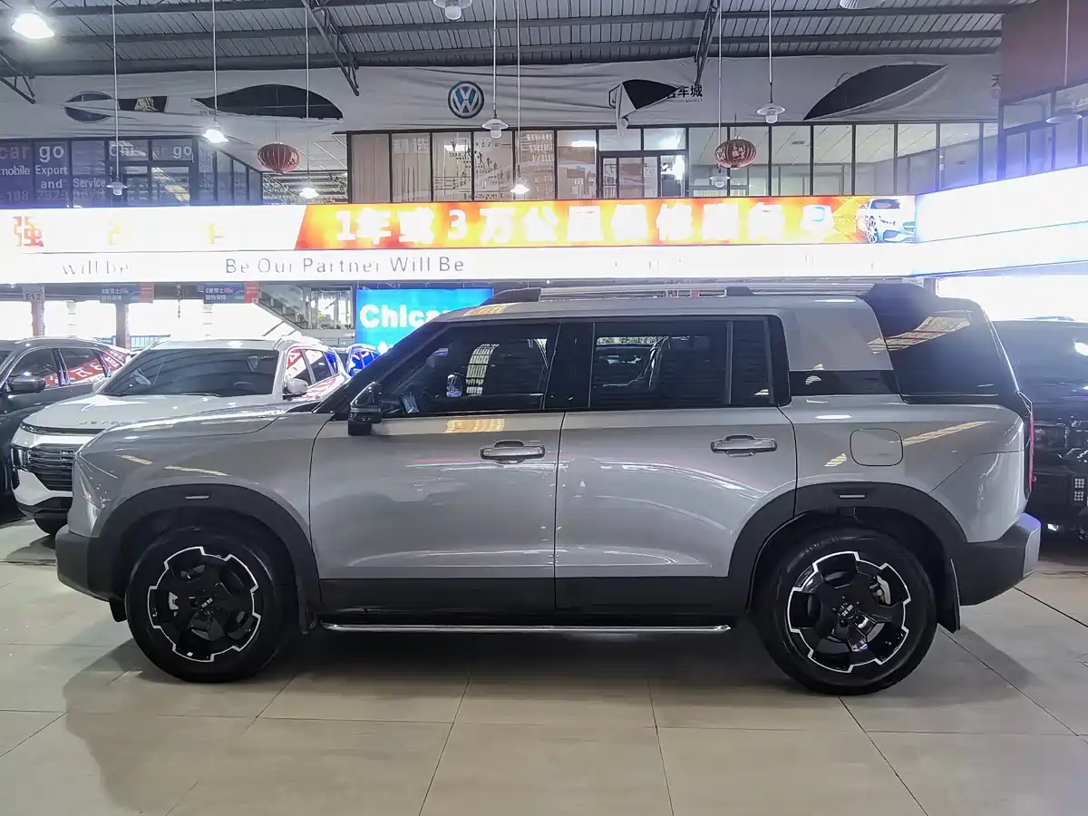 BAIC ORV Beijing Off-Road BJ30 2024 1.5T Magic Core Electric Drive Advanced Edition фото 3