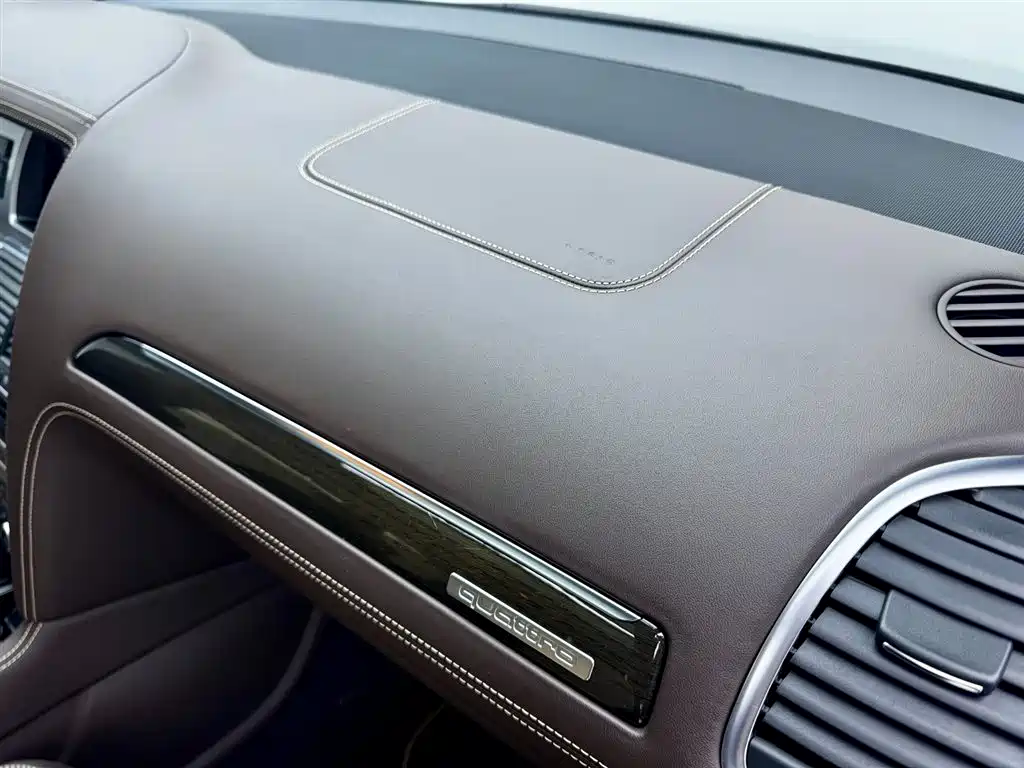 Audi Q7 2013 40 TFSI Exclusive фото 23