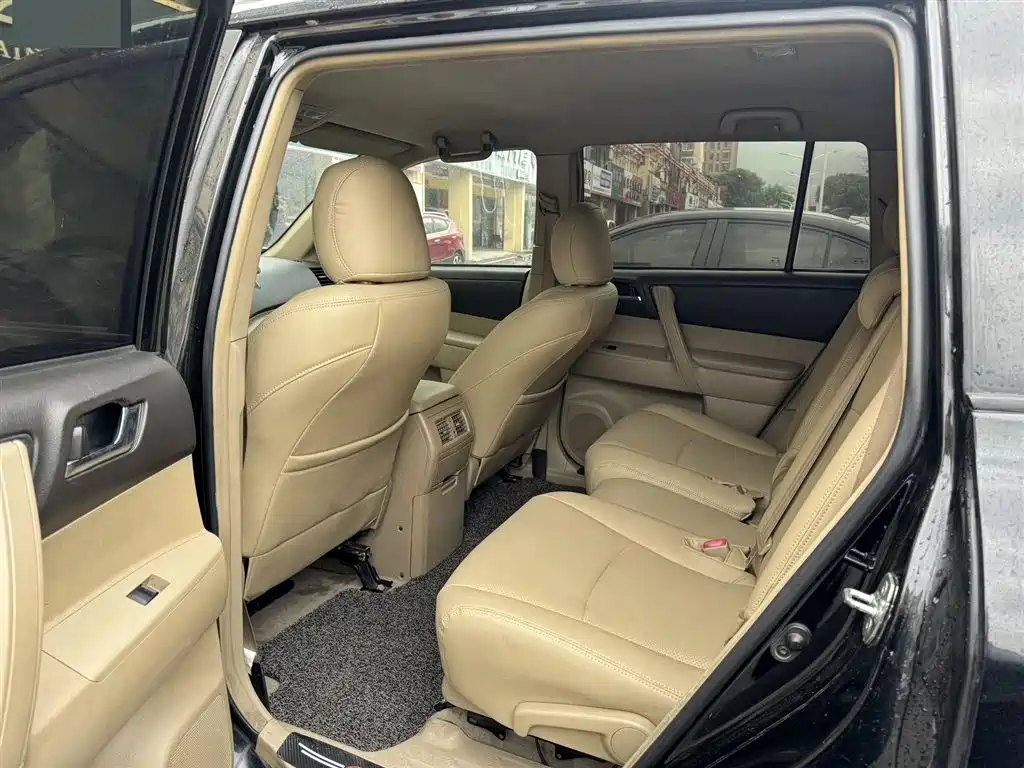 Toyota Highlander 2009 2.7L 2WD 5-seater Elite Edition фото 5