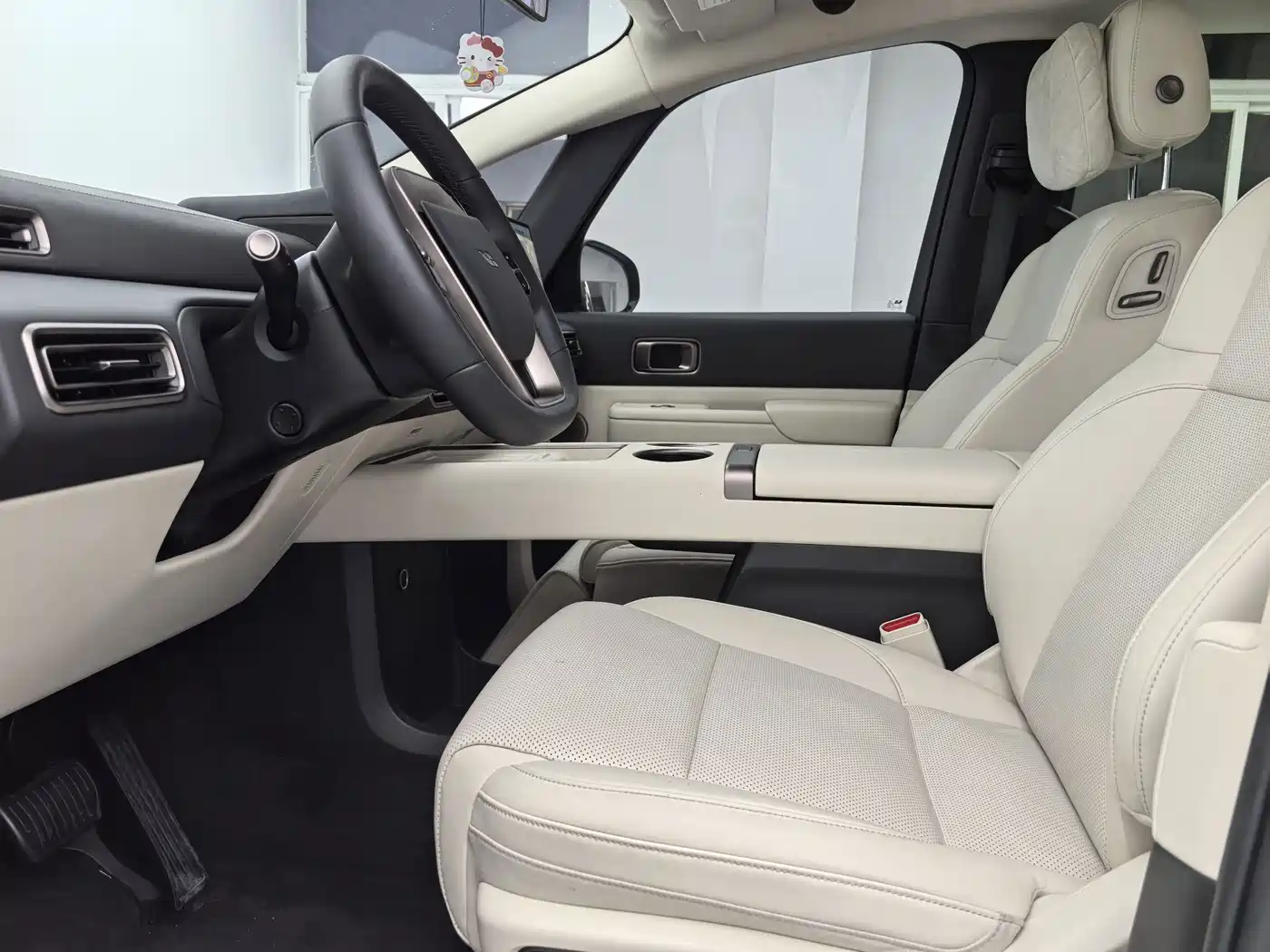 Li Auto MEGA 2025 2025 Model Home Family Special Edition