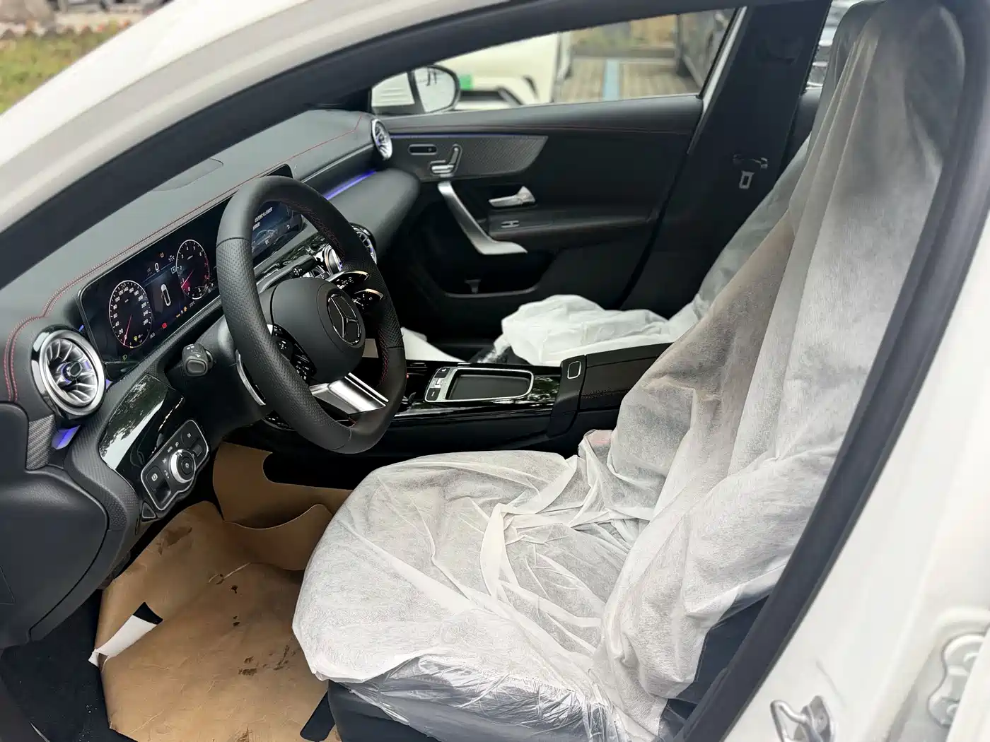 Mercedes-Benz A-Class 2026 2025 A 200 L Fashion Edition