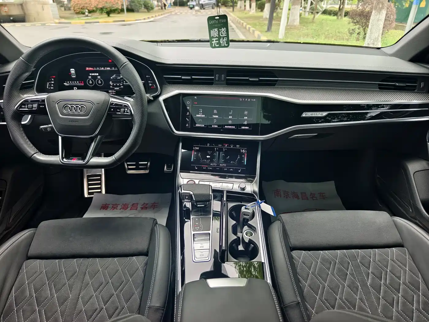 Audi S7 2023 2.9 TFSI quattro фото 8
