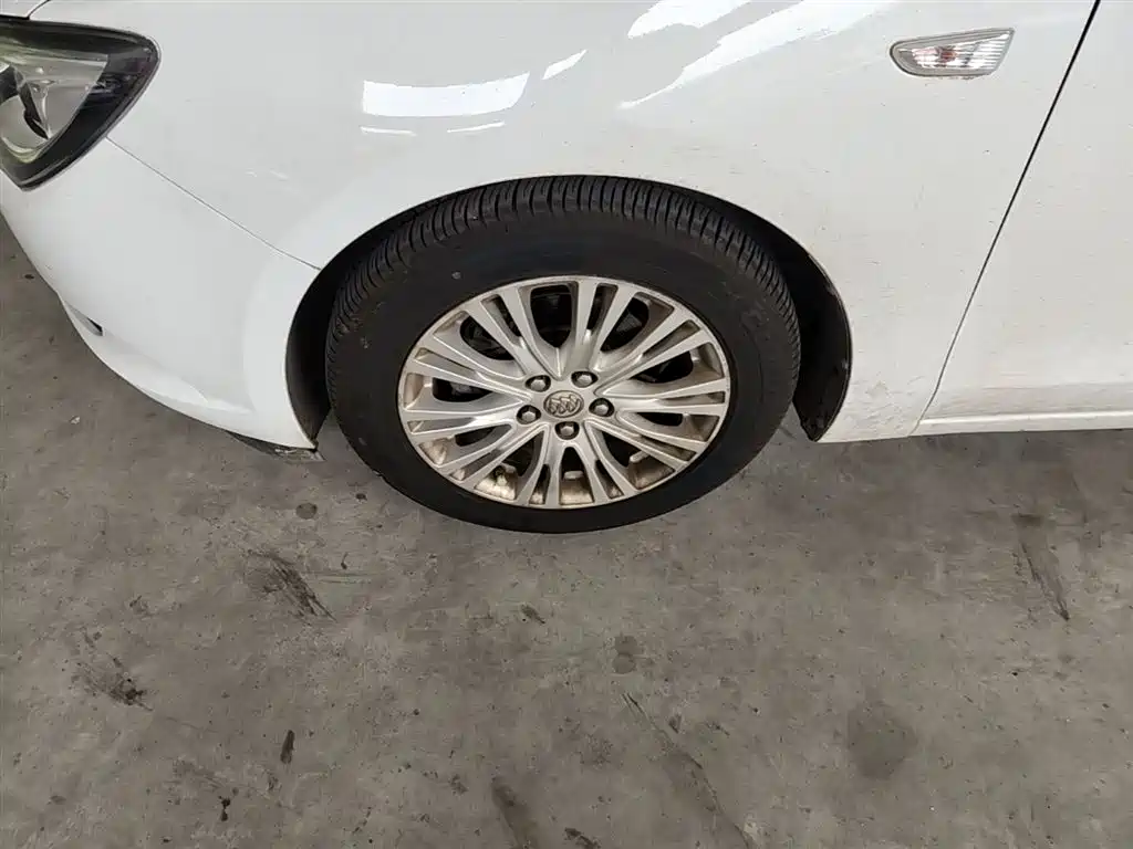 Buick Excelle 2015 15N Automatic Luxury фото 23