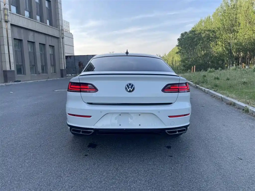 Volkswagen FAW-Volkswagen CC 2021 380TSI Eye-catching Edition фото 16