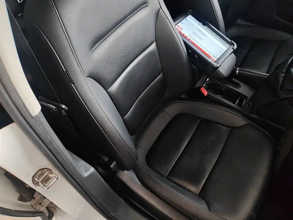 Volkswagen Sagitar 2018 280TSI DSG Comfort фото 25