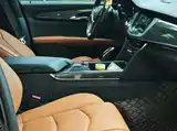 Фото 9 - Cadillac CT6