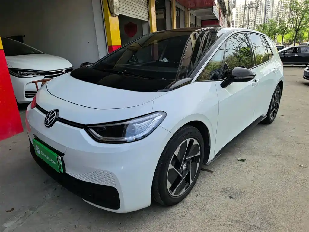 Volkswagen ID.3 2024 Pure Smart Edition фото 2