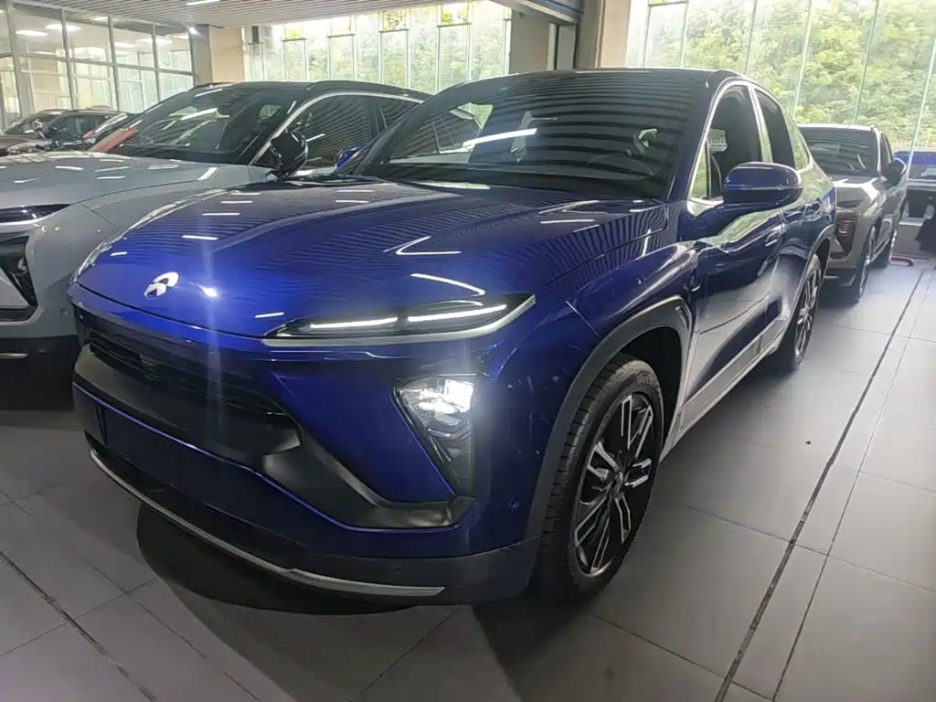 Фото 2 - NIO EC6