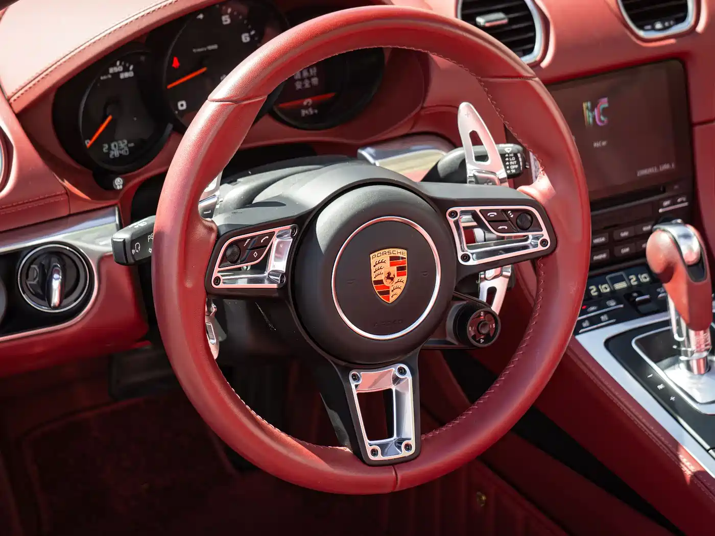 Porsche 718 2022 Boxster 2.0T фото 20
