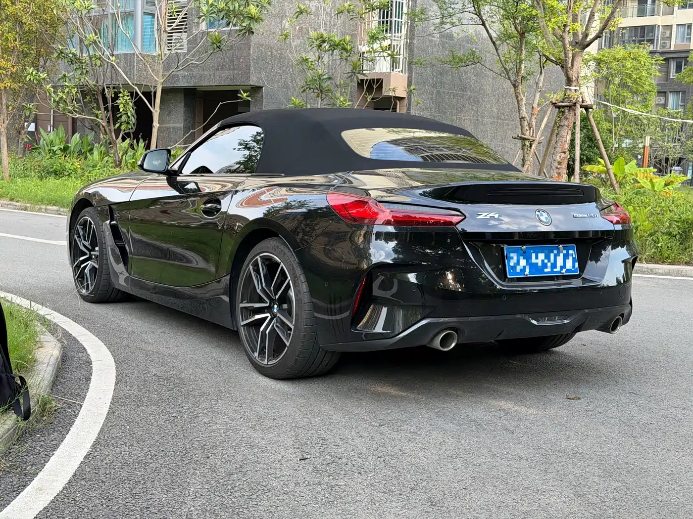 2025 BMW Z4