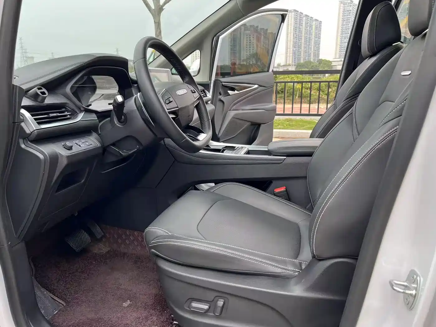 SAIC Maxus Maxus G50 2024 Facelift PLUS 1.5T Happiness Recommended Auto Voyage фото 6