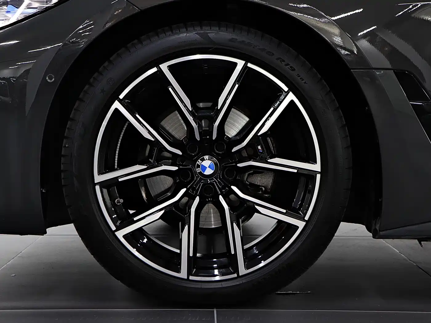 BMW 4-SERIES
