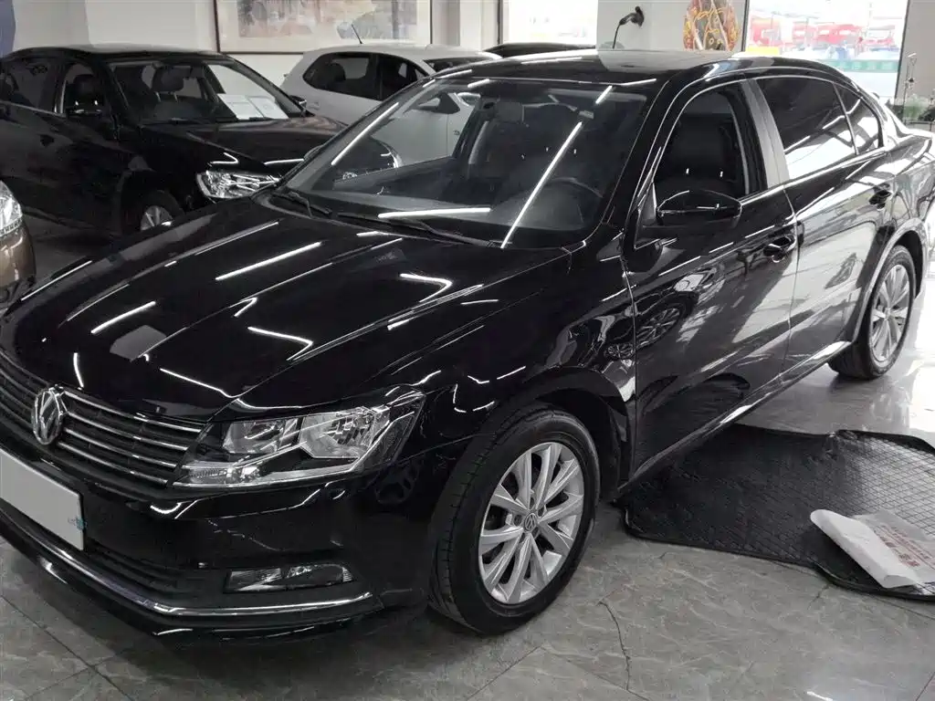 Volkswagen Lavida 2017 1.6L Manual Comfort Edition