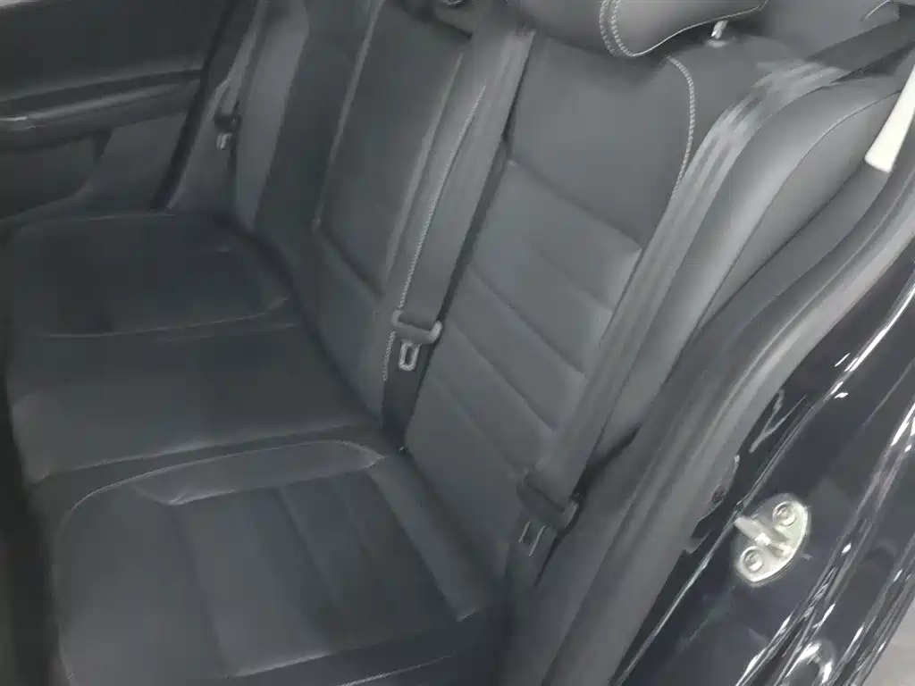 Volkswagen Lavida 2017 1.6L Manual Comfort Edition фото 21