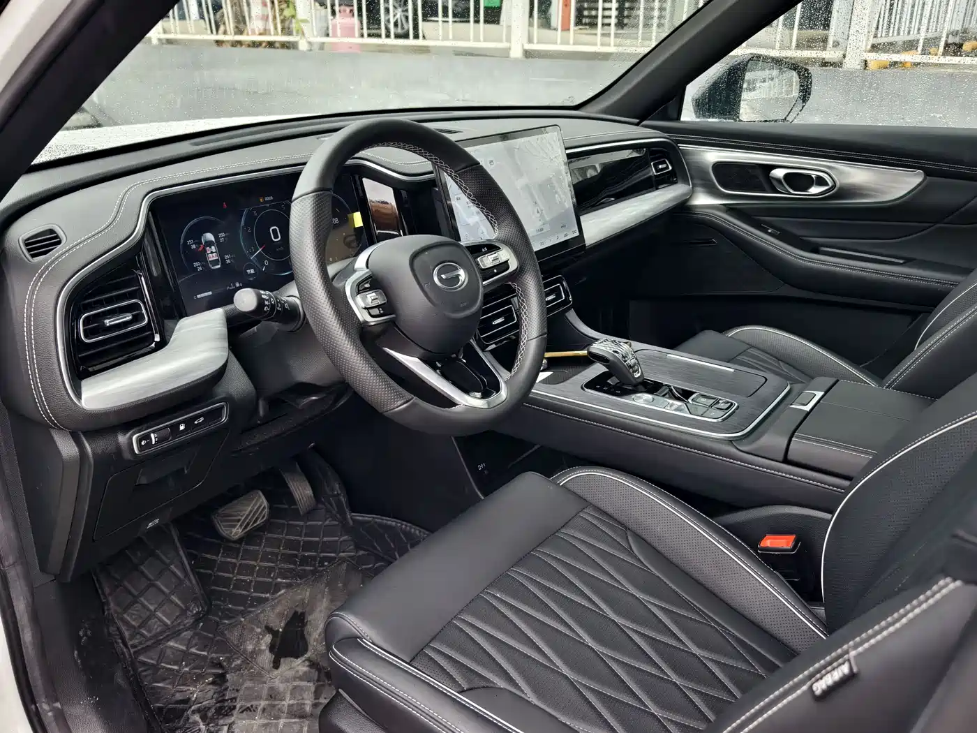 GAC Trumpchi Trumpchi GS8 2025 Pilot Series 2.0TGDI 2WD Luxury Edition 5-seater фото 4