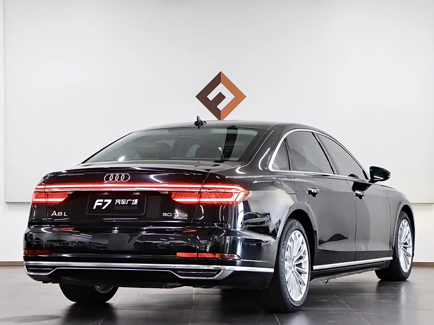 Audi A8 2019 Plus A8L 50 TFSI quattro Comfort фото 6