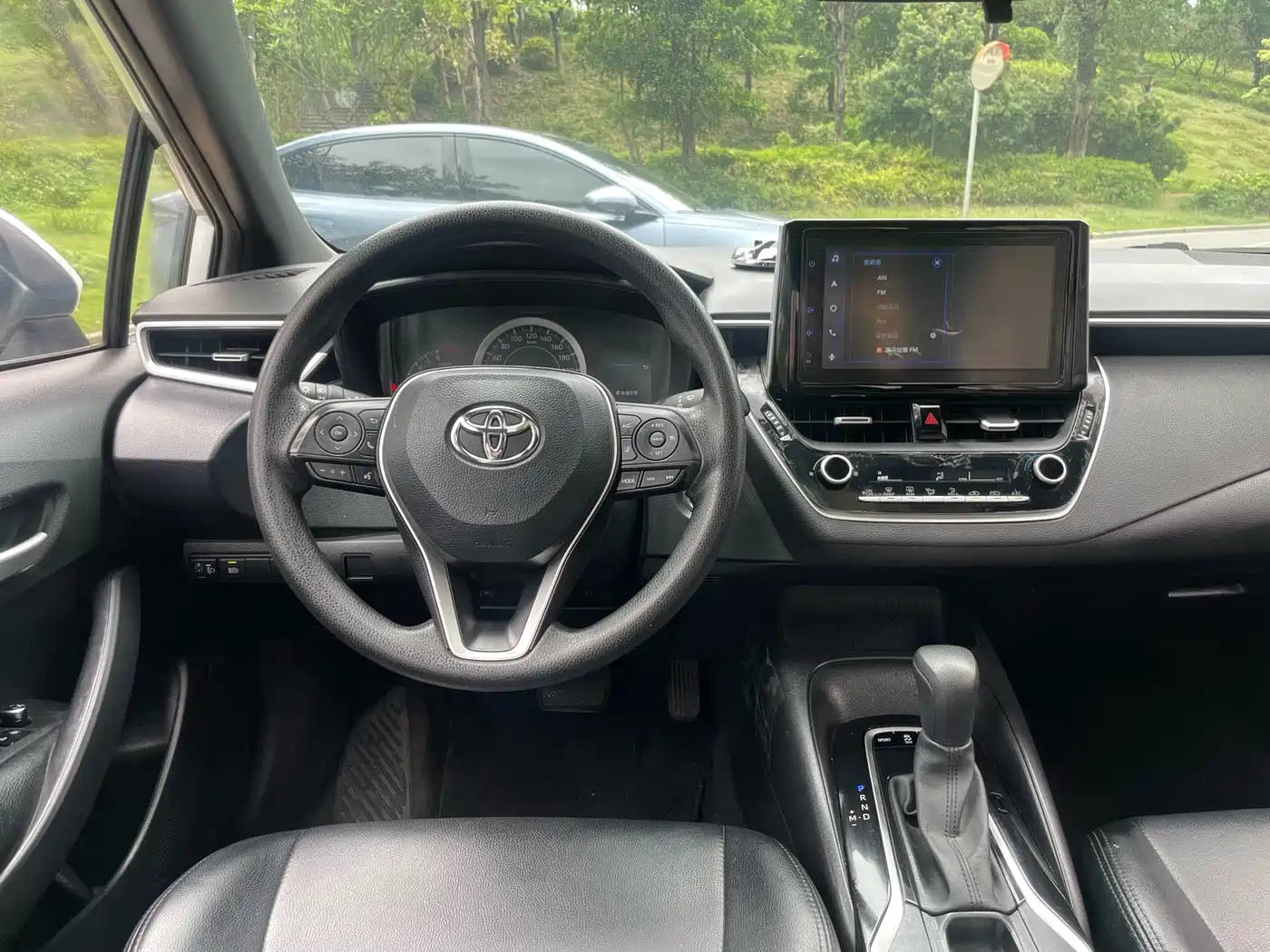 Toyota Levin 2021 185T CVT Luxury Edition фото 16