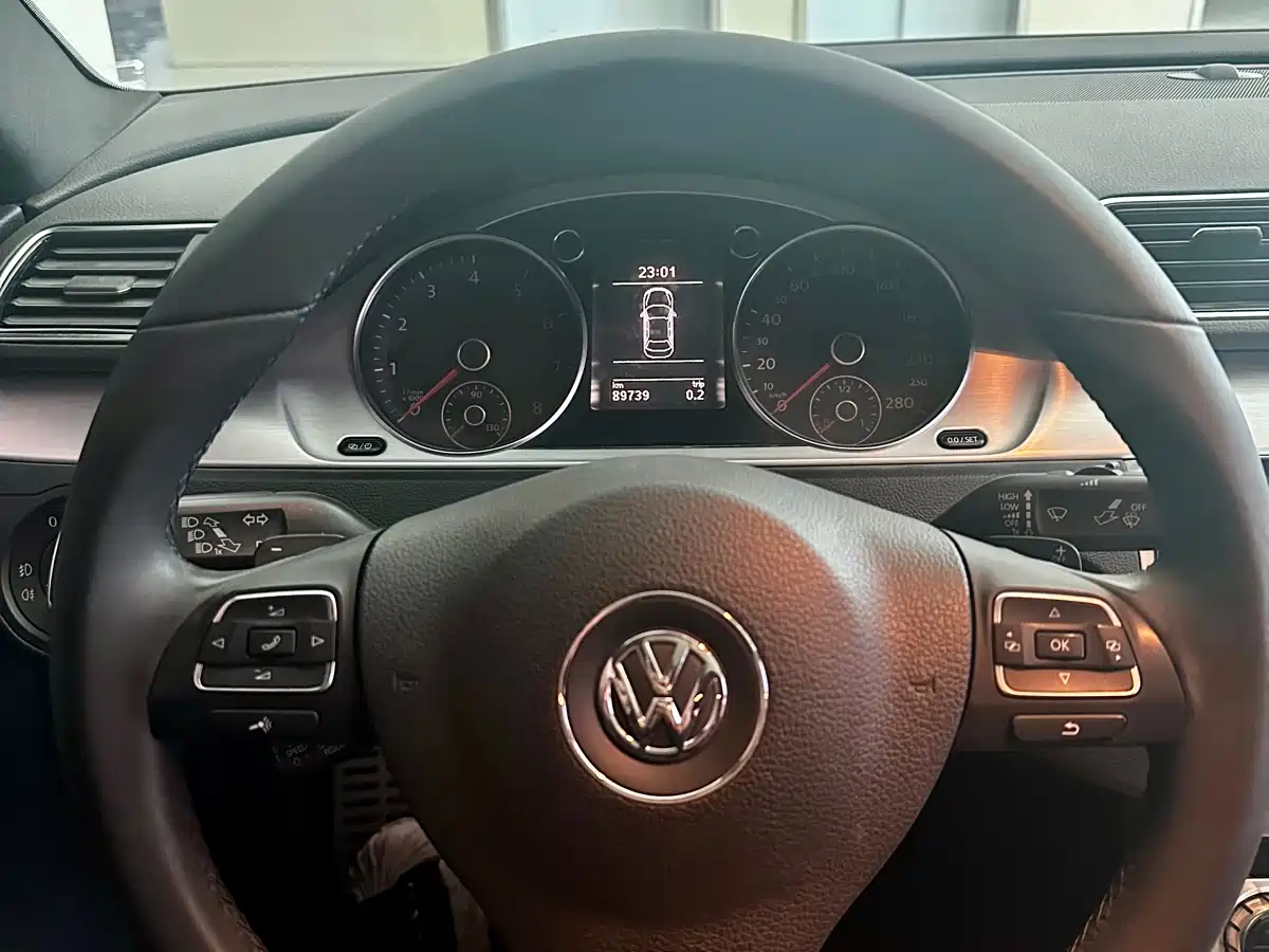 Volkswagen FAW-Volkswagen CC 2016 Model 1.8TSI Premium фото 13