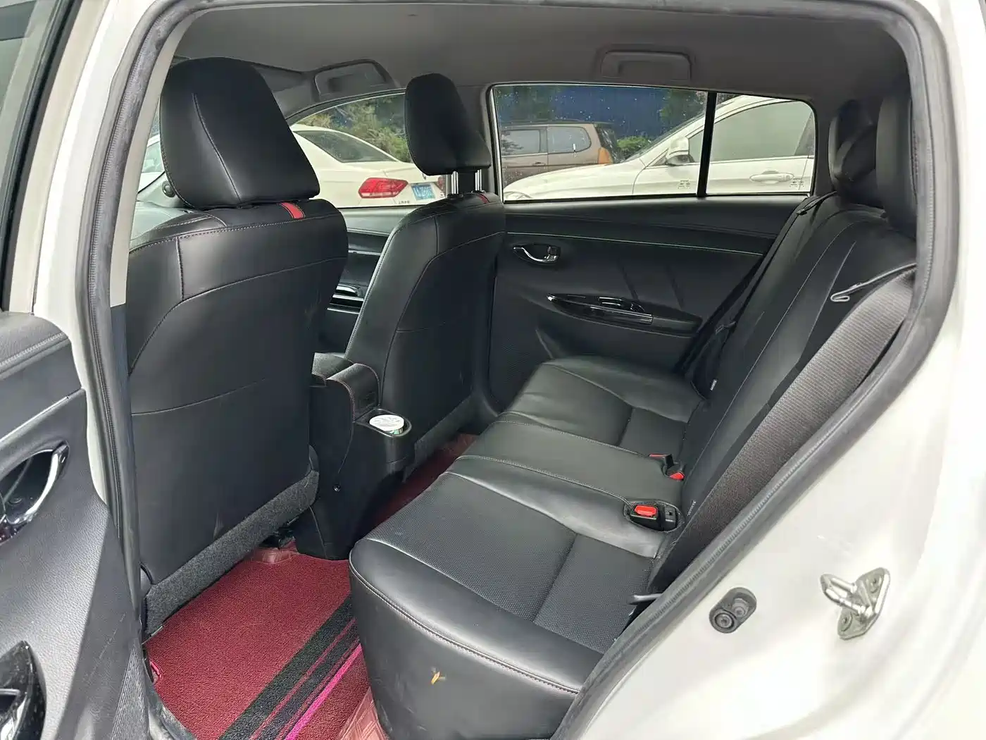 Toyota YARiS L Zhi Xuan 2020 1.5L CVT Luxury Edition фото 12