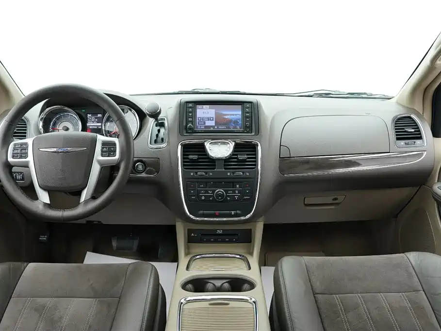 Chrysler Grand Voyager (Import) 2017 2013 3.6L Luxury Edition