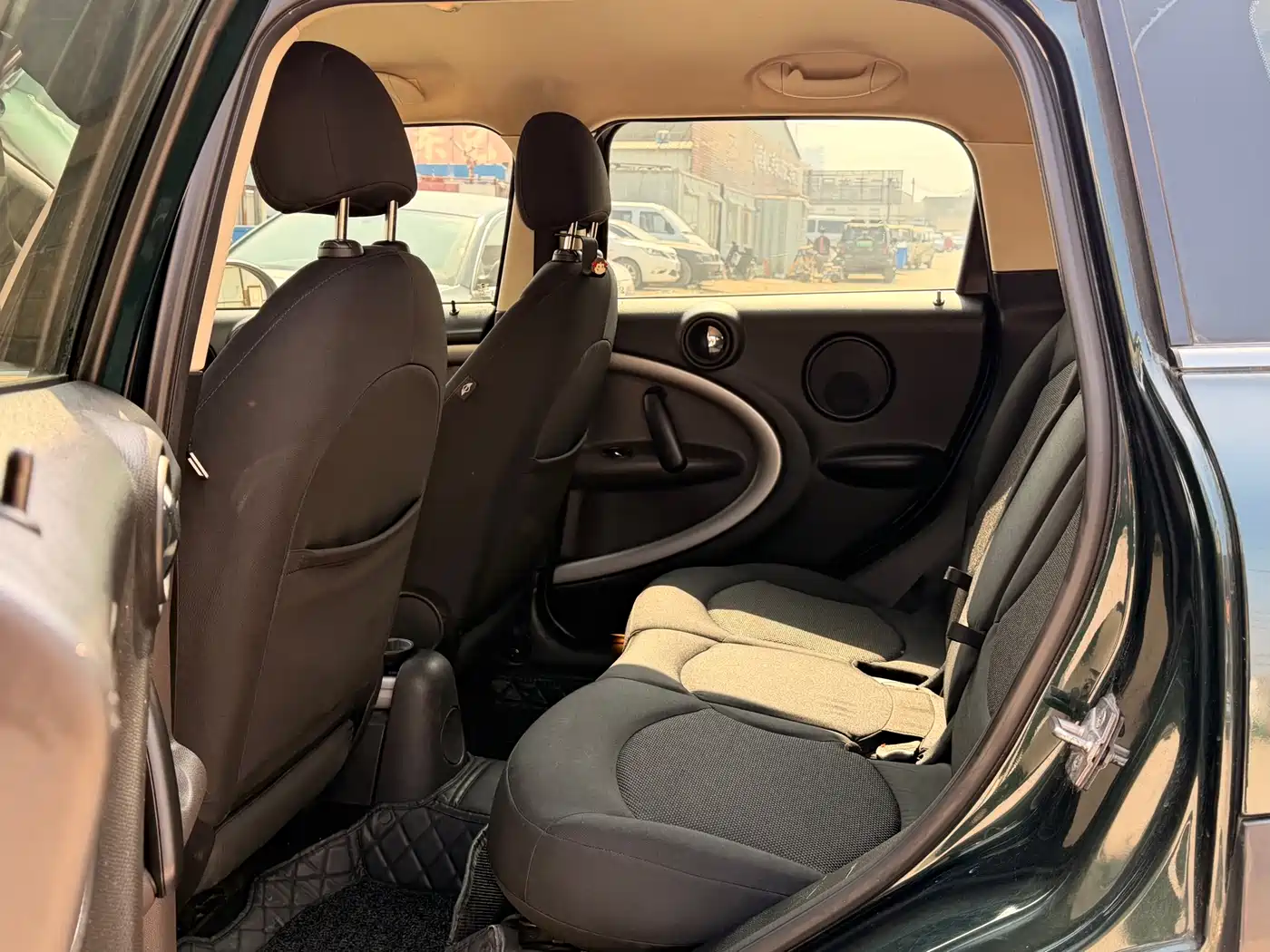 MINI COUNTRYMAN 2012 2011 1.6L COOPER Fun