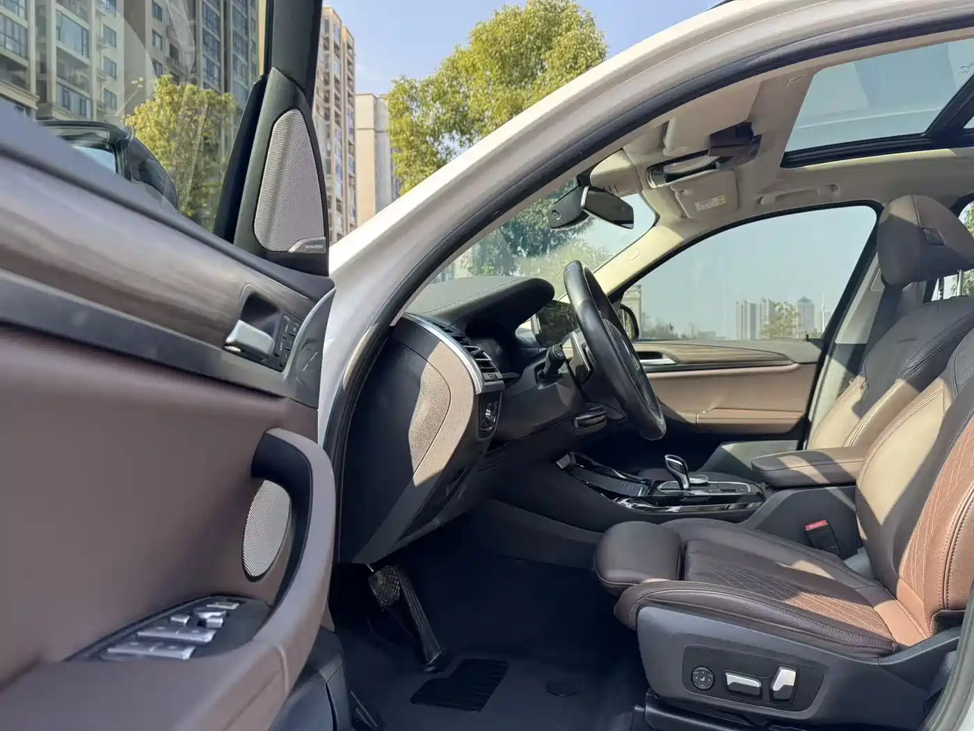 BMW X3 2022 Facelift xDrive30i Leading M Shadow Edition фото 16