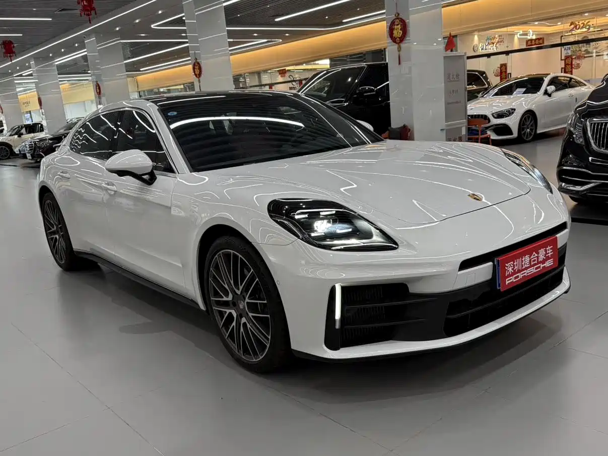 Porsche Panamera 2026 Panamera 4 Executive Long Wheelbase 2.9T фото 3
