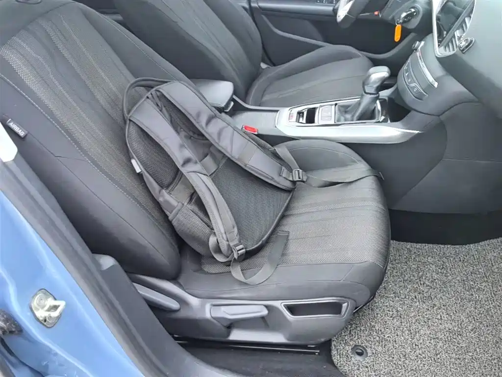 Peugeot 308S 2015 1.6T Auto Dynamic Edition фото 25