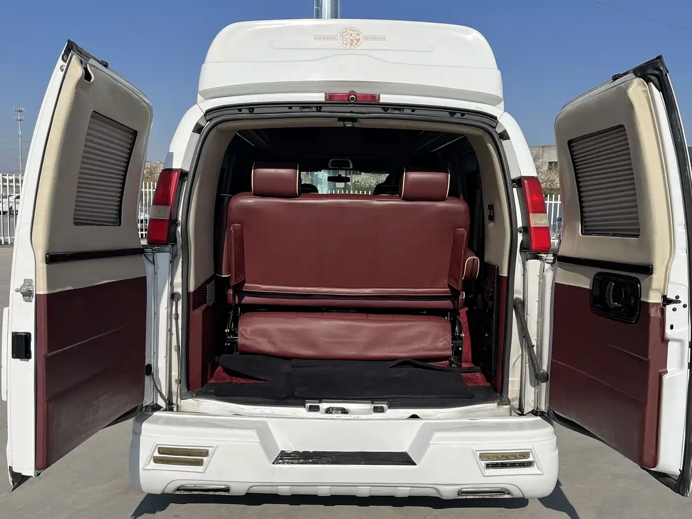 GMC Savana 2015 2014 5.3L AWD Leader Edition