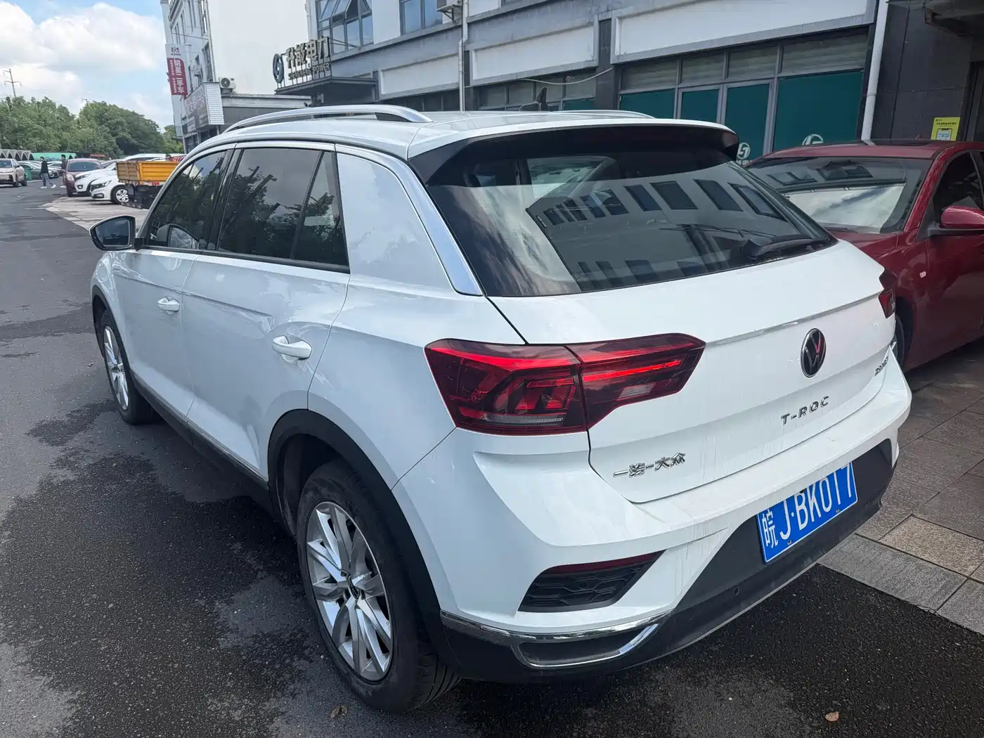 Volkswagen T-ROC 2022 280TSI DSG 2WD Elite PLUS фото 3