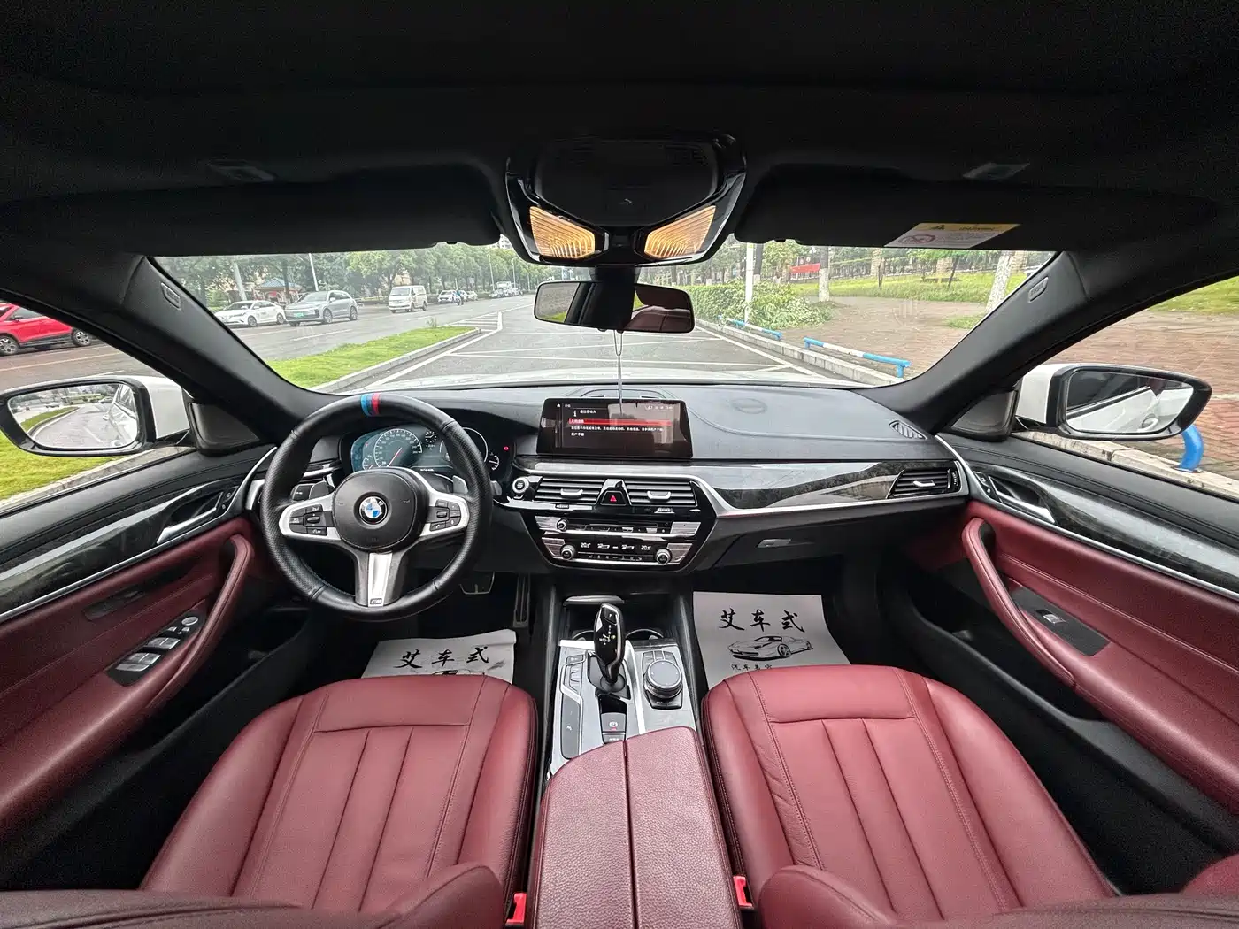 BMW 5 Series 2019 530Li xDrive M Sport Package фото 15