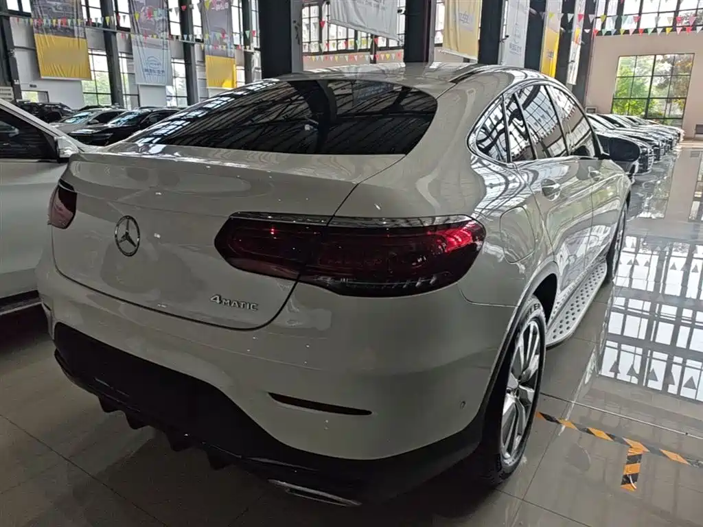 MERCEDES-BENZ GLC COUPE