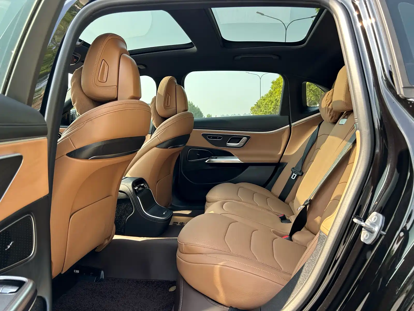Фото 7 - Mercedes-Benz E-Class