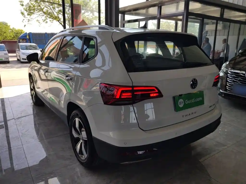 VOLKSWAGEN TUYUE