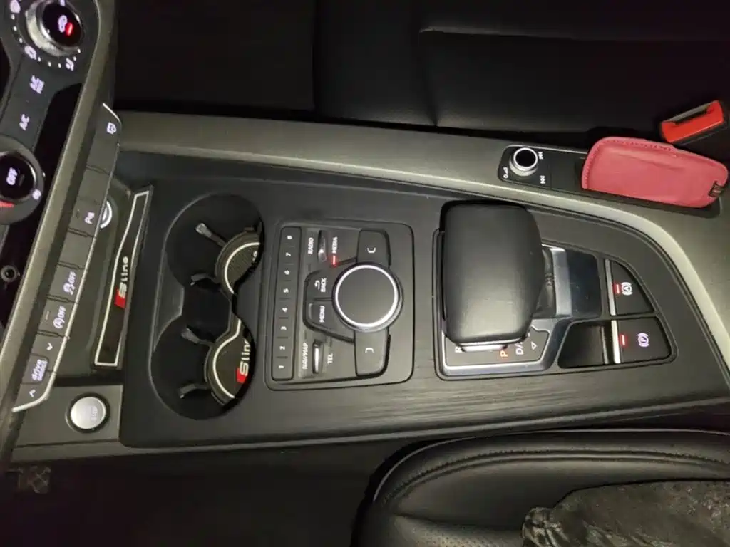 Audi A4L 2019 40 TFSI Progressive (China VI) фото 14