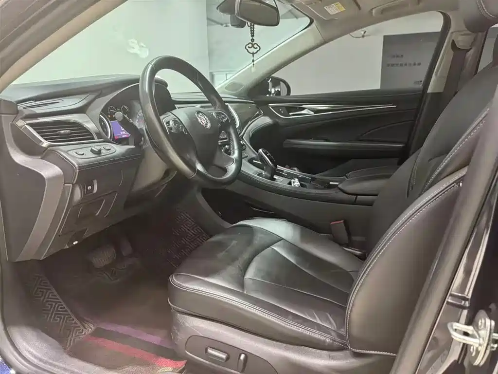 Buick LaCrosse 2022 652T Luxury фото 12