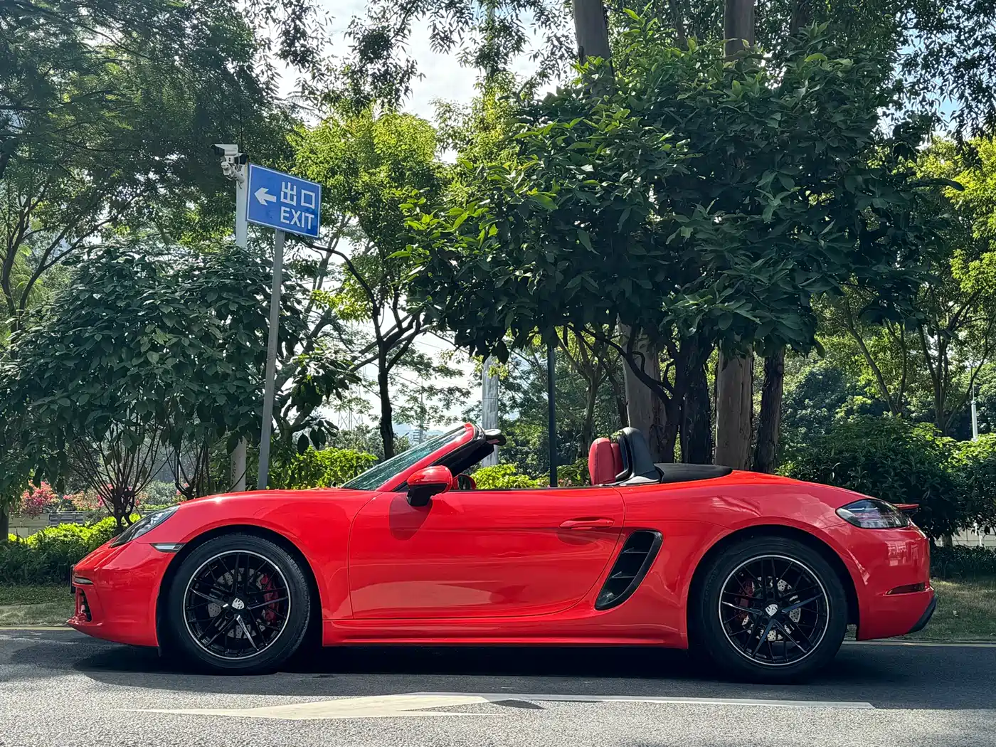 Porsche 718 2016 Boxster 2.0T фото 10