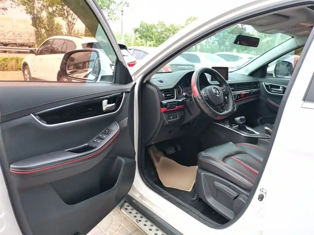 Dongfeng Fengxing Jingyi X5 2019 2017 Joy Series 1.6L CVT Luxury