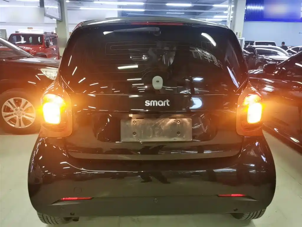 smart fortwo 2015 2015 1.0L 52kW Hardtop Passion Edition