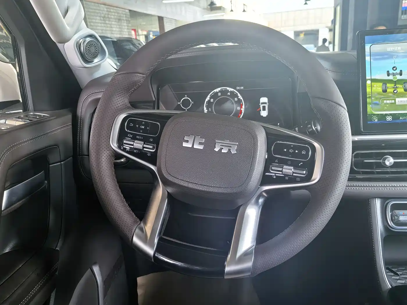 BAIC ORV Beijing Off-Road BJ60 2022 Model 2.0T 11th Edition 5-Seater фото 10
