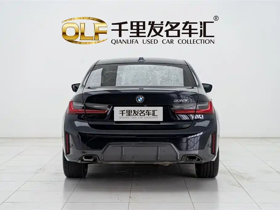 BMW 3 Series 2023 330i M Sport Shadow Edition фото 5