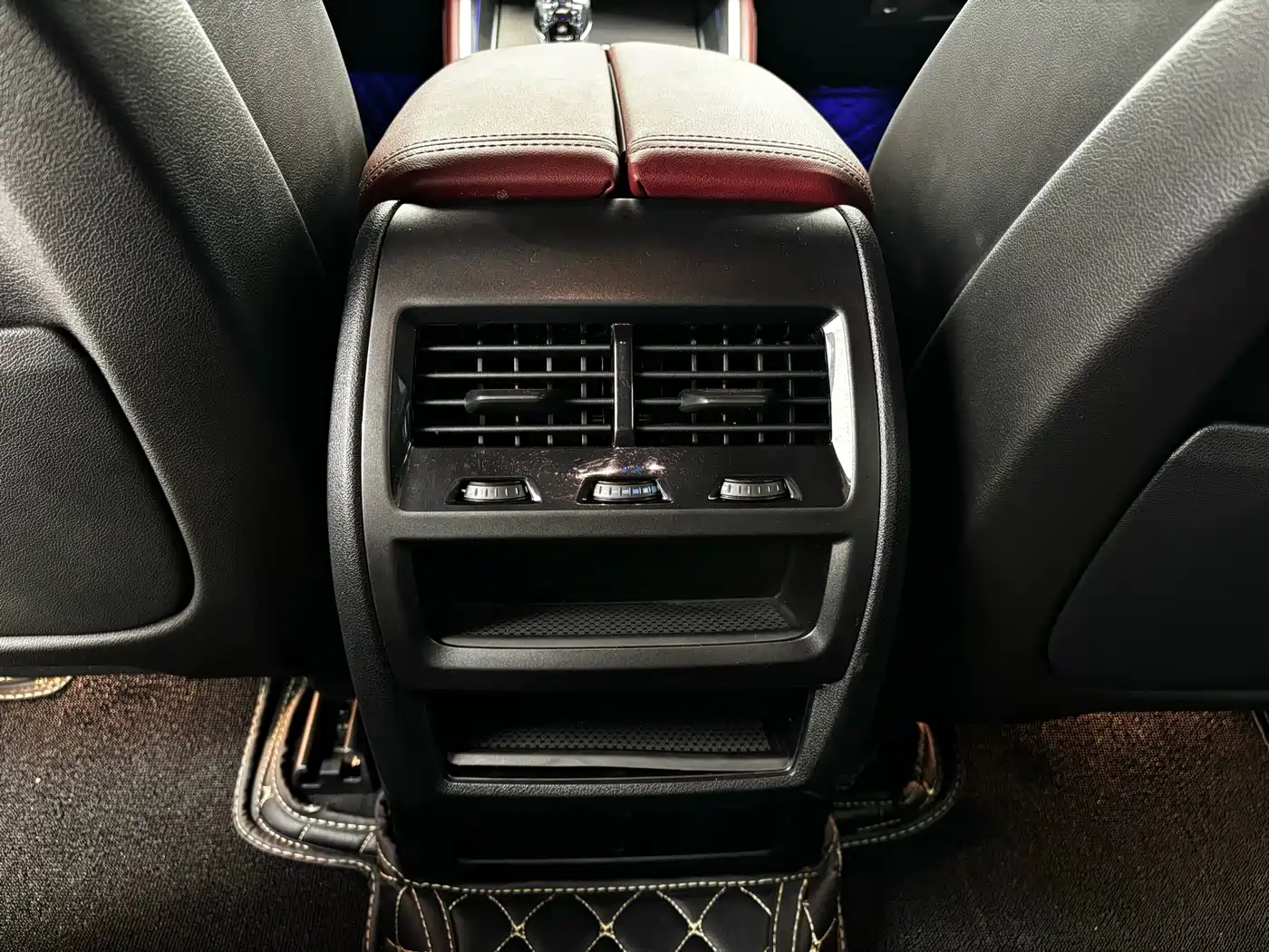 BMW X6 2022 Model Year Facelift II xDrive40i M Sport Package фото 23