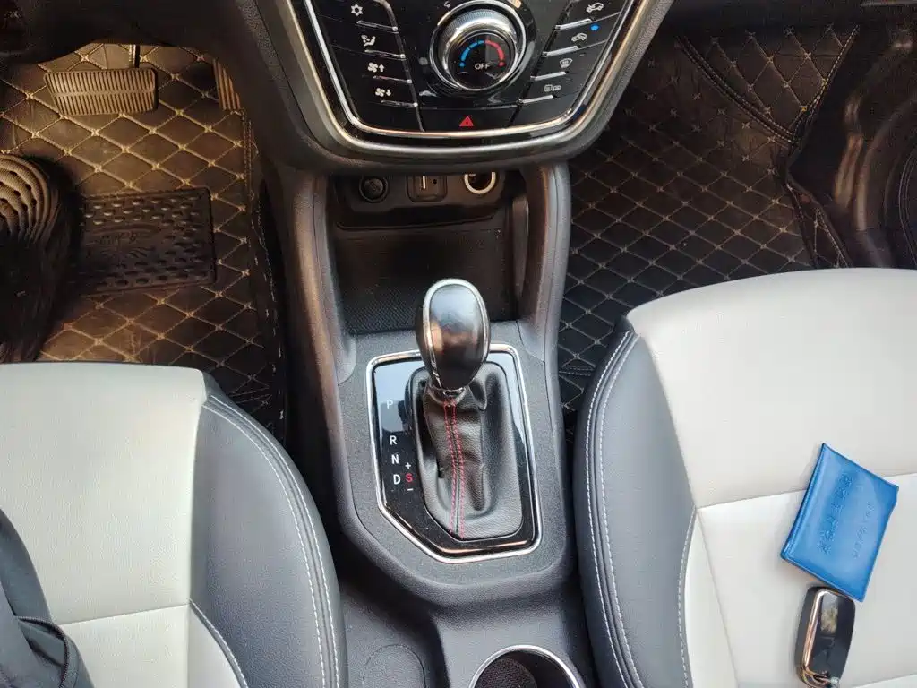 Changan CS35 2018 2017 1.6L Auto Luxury