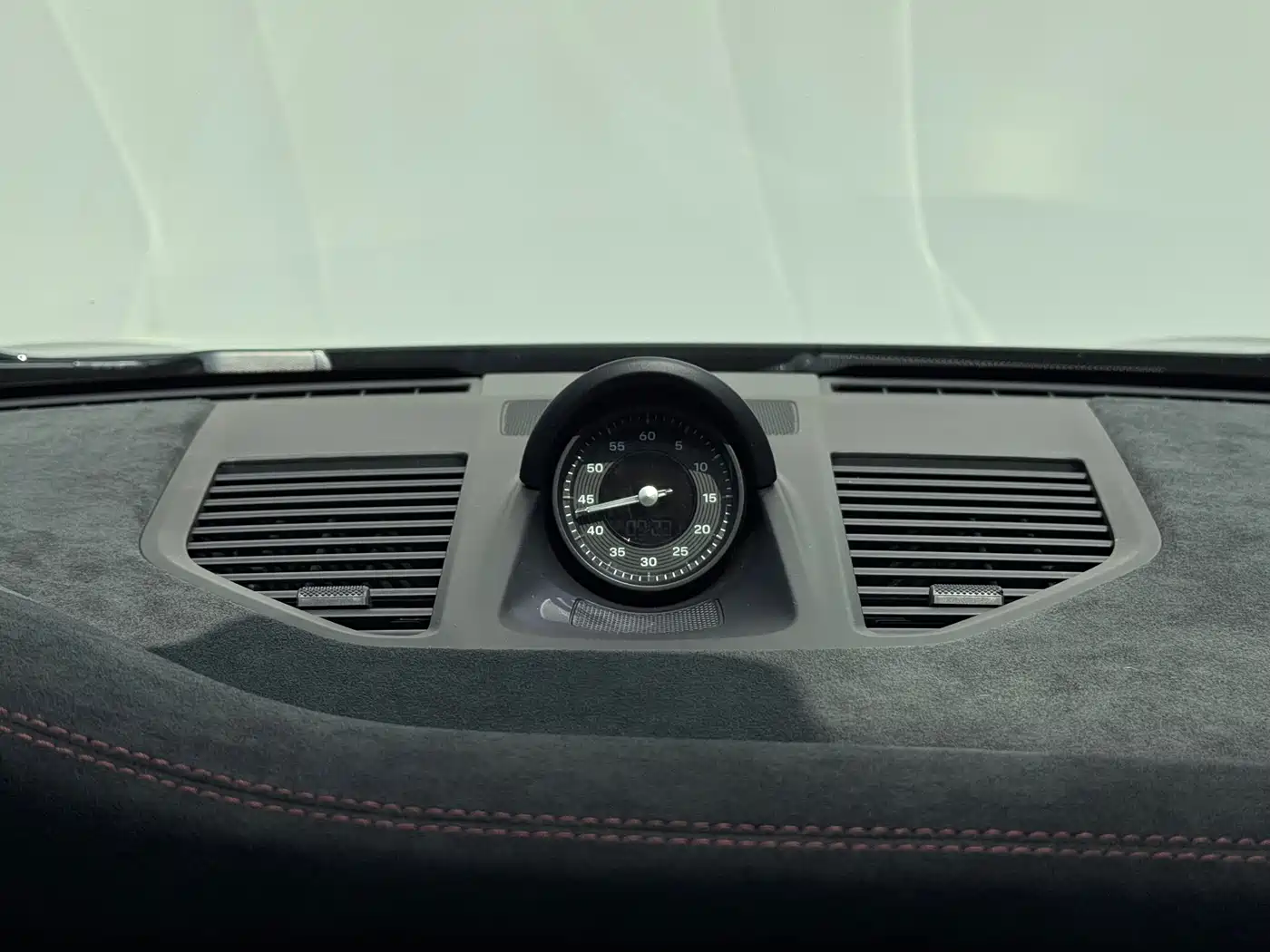 Porsche 911 2023 Carrera 3.0T фото 12