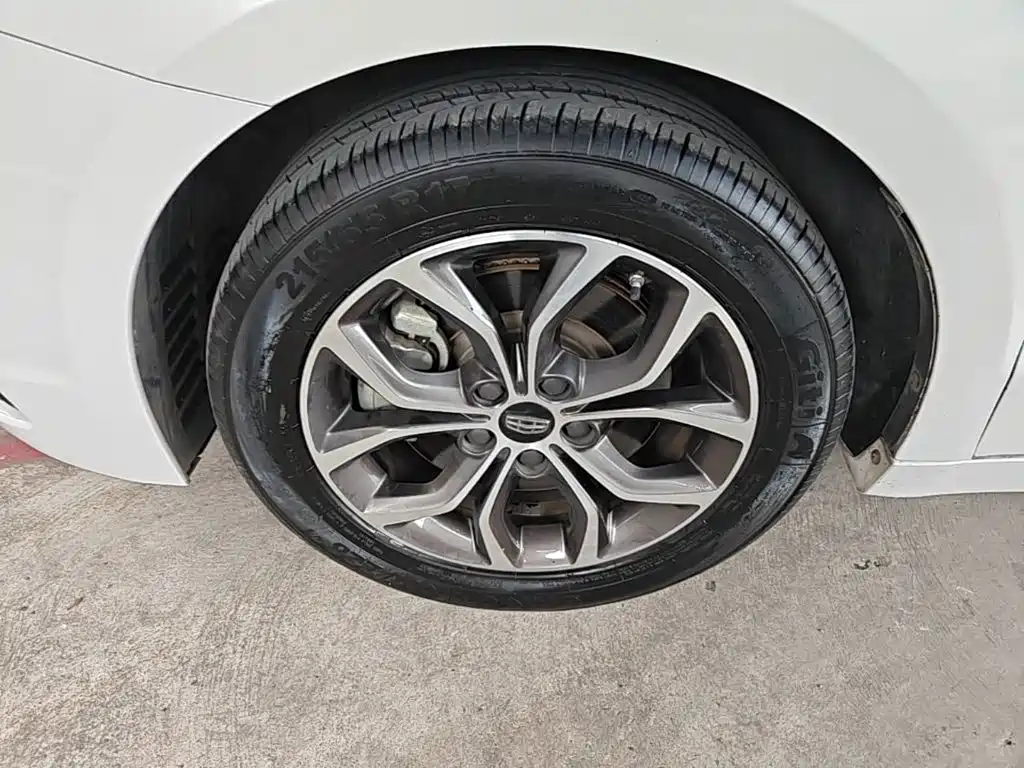 Geely Borui 2018 2017 2.4L Comfort