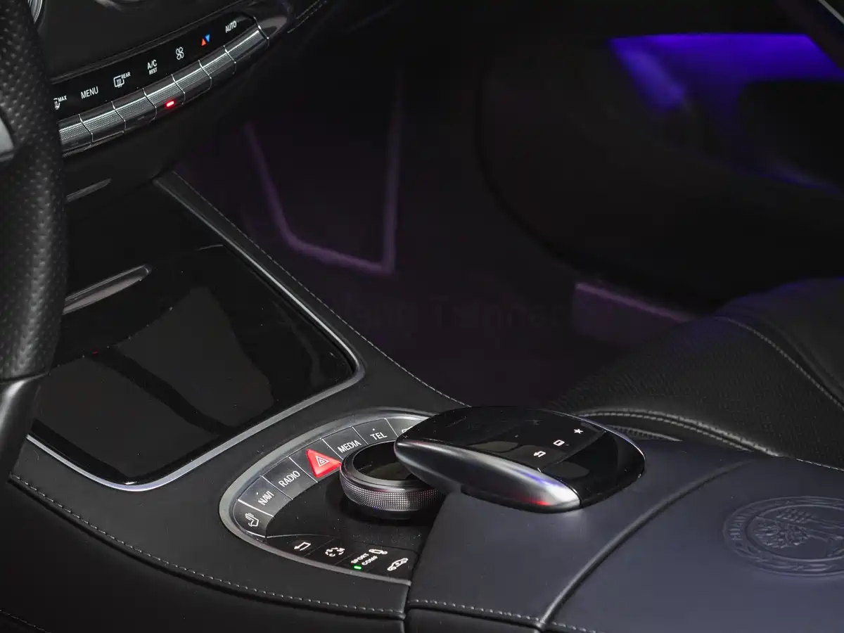 Mercedes-Benz S-Class AMG 2015 AMG S 63 4MATIC Coupe фото 11