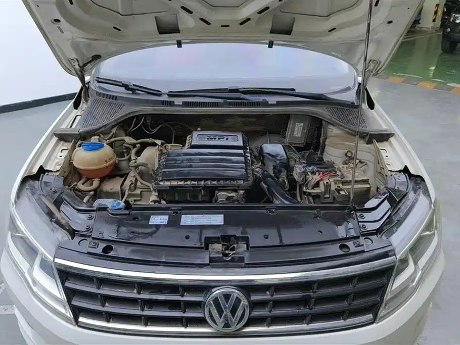 Volkswagen Jetta 2017 1.4L Manual Fashion фото 10
