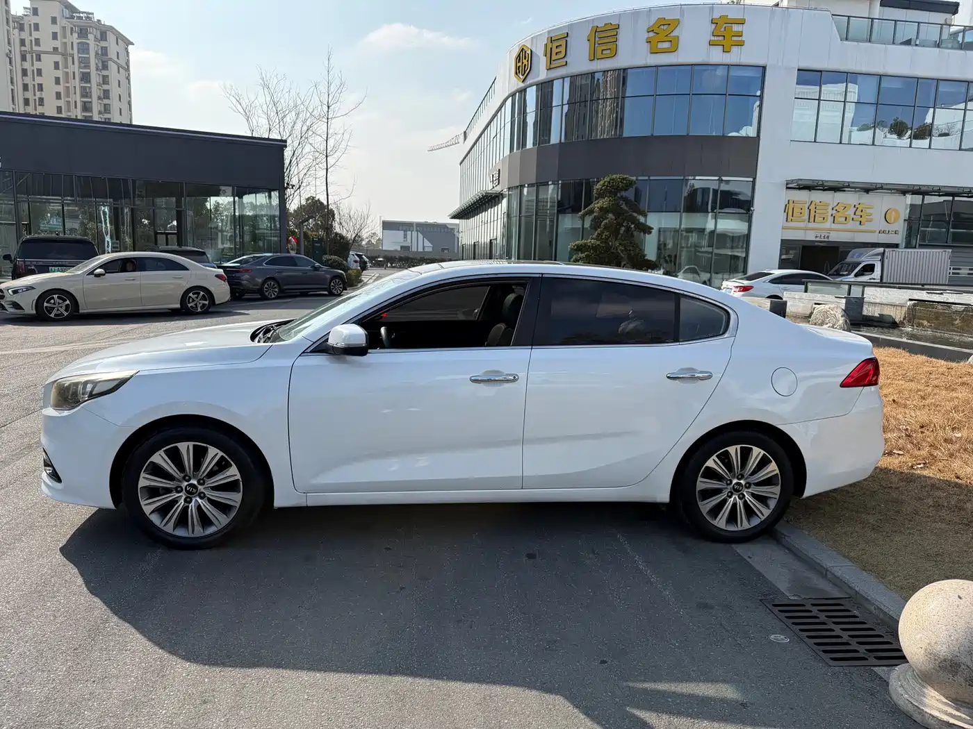 Kia K4 2015 1.8L Automatic GLS Special фото 3